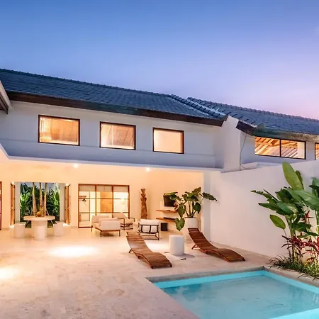 Stylish Brand New Luxurious ~ 5* Location ~ Canggu Exterior photo